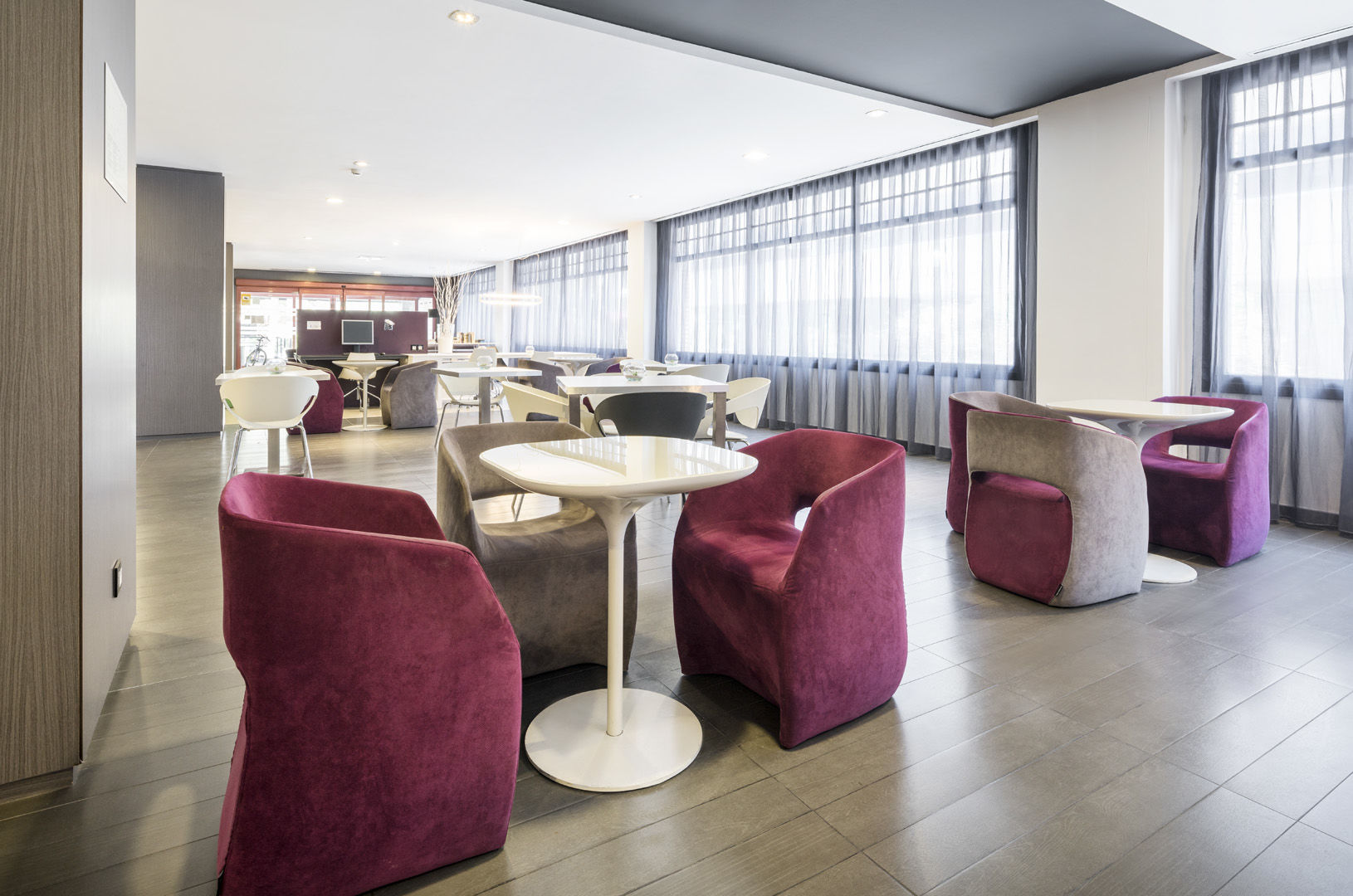 Ilunion Romareda Hotel Zaragoza Kültér fotó